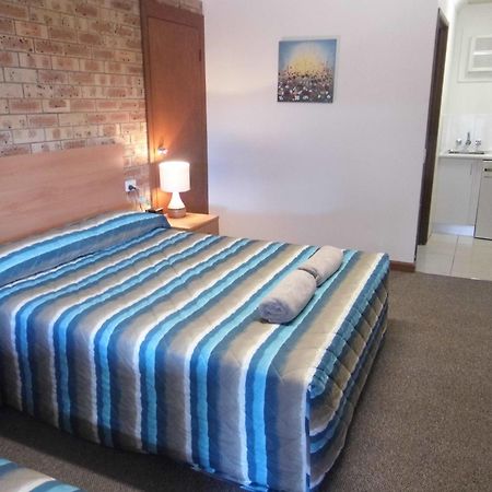 Nanango Fitzroy Motel ห้อง รูปภาพ