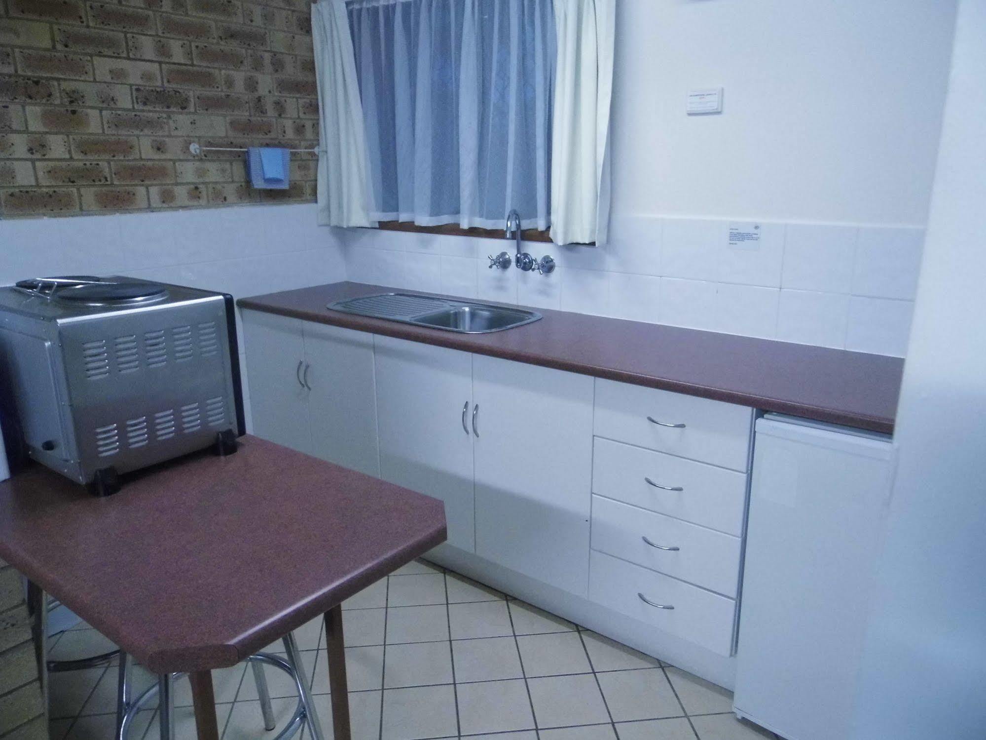 Nanango Fitzroy Motel ภายนอก รูปภาพ